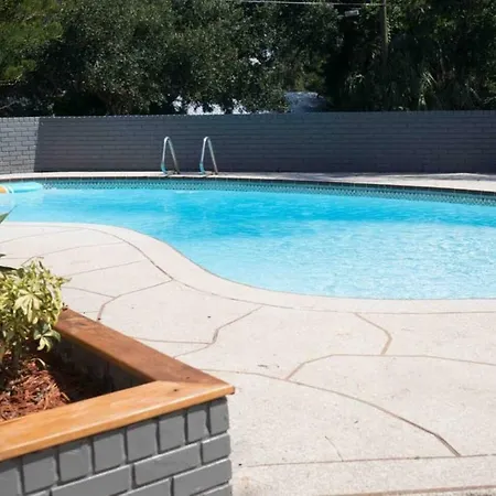 Sunset Oasis Villa Tampa Exterior photo
